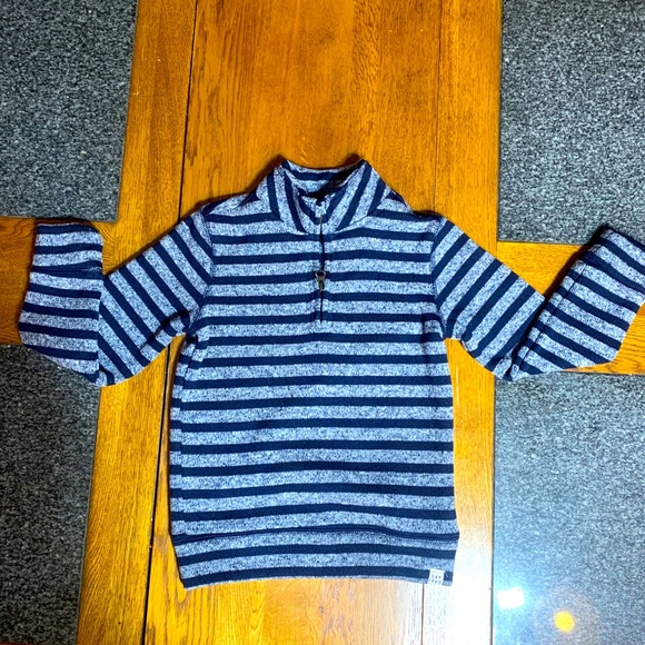 GAP Other - Boys Gap Zip up Sweater Size 5